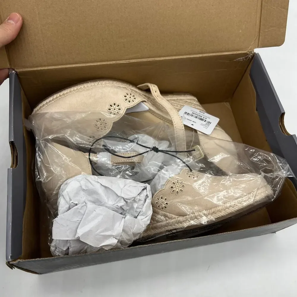 Liz Claiborne Morgan Women's Wedge Heels Cream Sand Size 9.5M